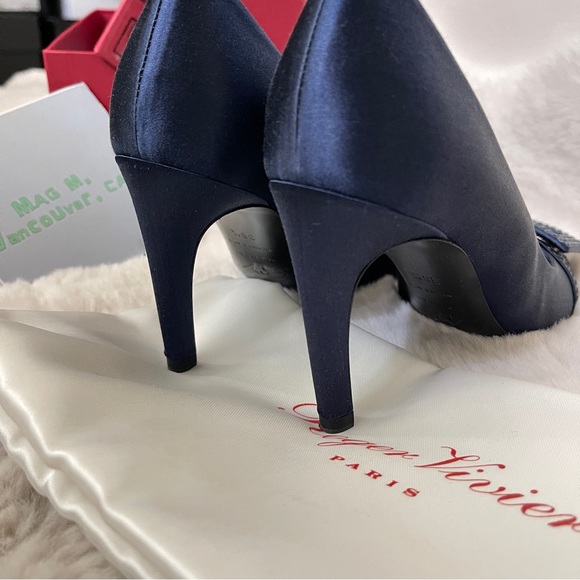 BNIB Roger Vivier Puntina Strass Pump Size 36.5 - Picture 4 of 6